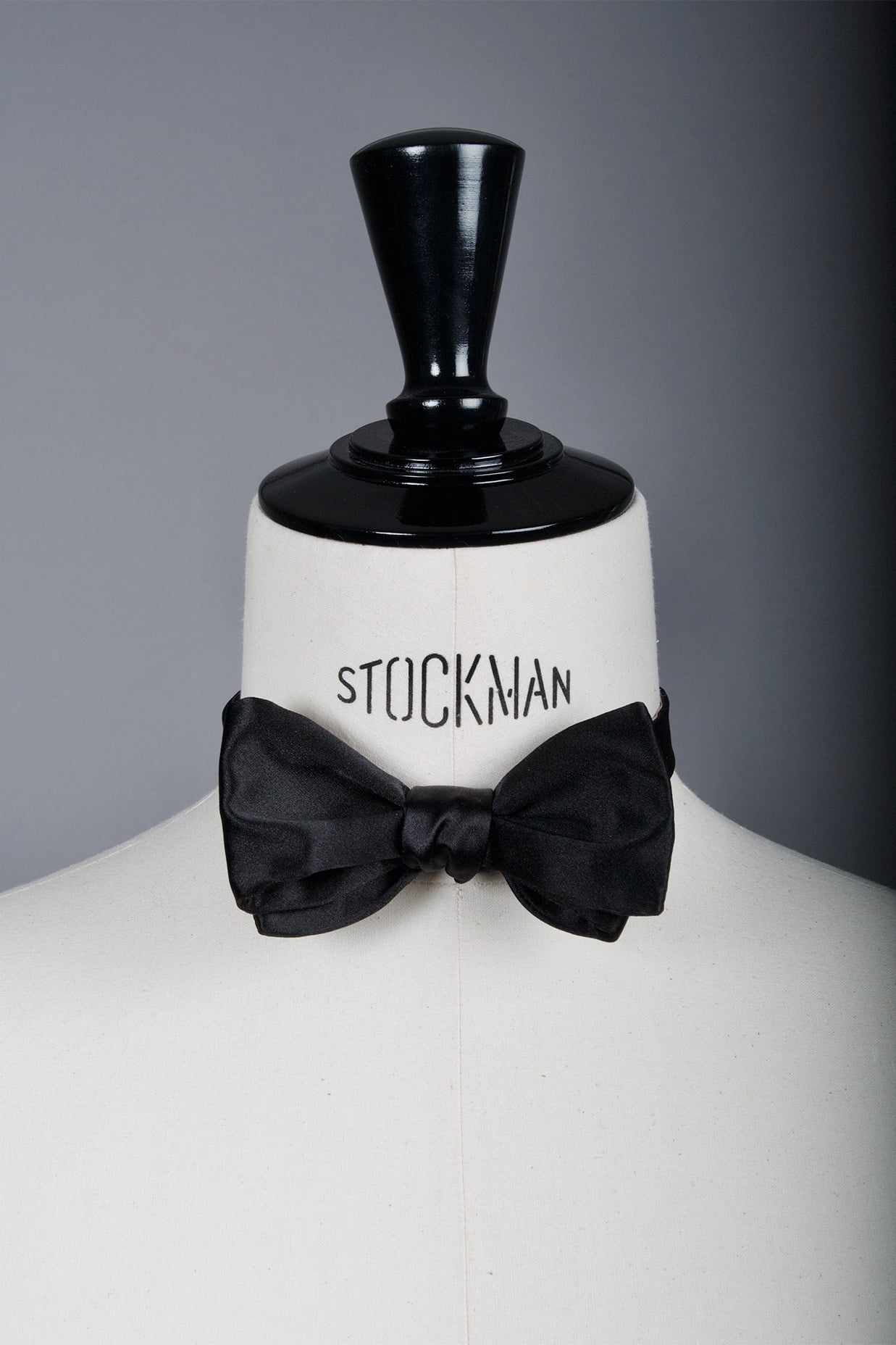 Noeud papillon "L'Intemporel", noir 6,5 cm, en satin de soie