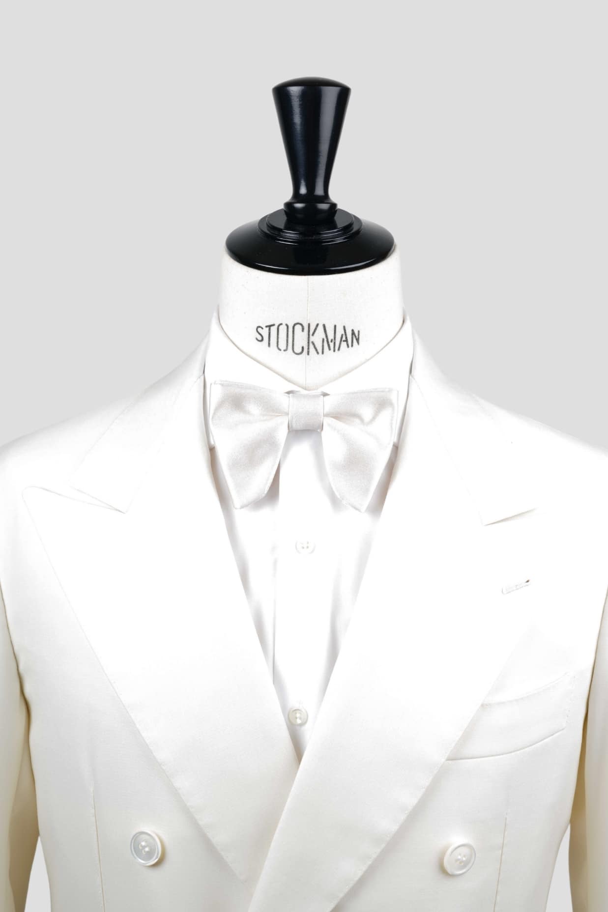 Noeud papillon "Le plongeant", satin de soie blanc cassé uni