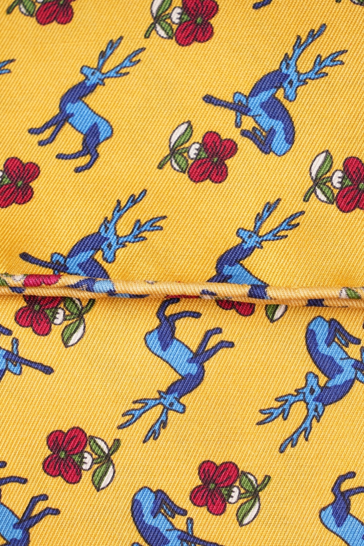 Echarpe soie jaune, motif animaux