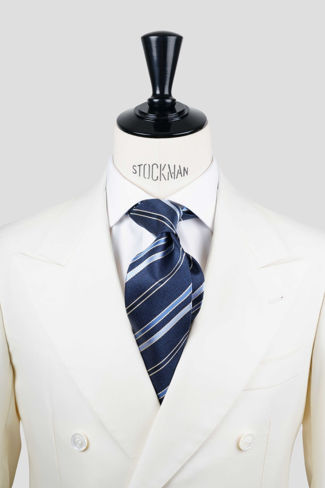 Cravate sartoriale à 3 plis, en soie tissée bleu foncé, rayure bleu ciel et marine