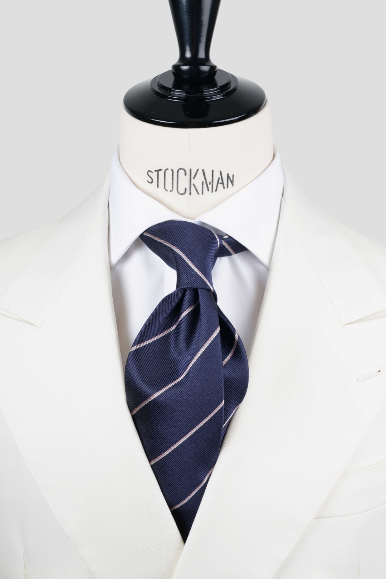 Cravate sartoriale à 3 plis, en soie tissée bleu foncé, rayure rose et blanche