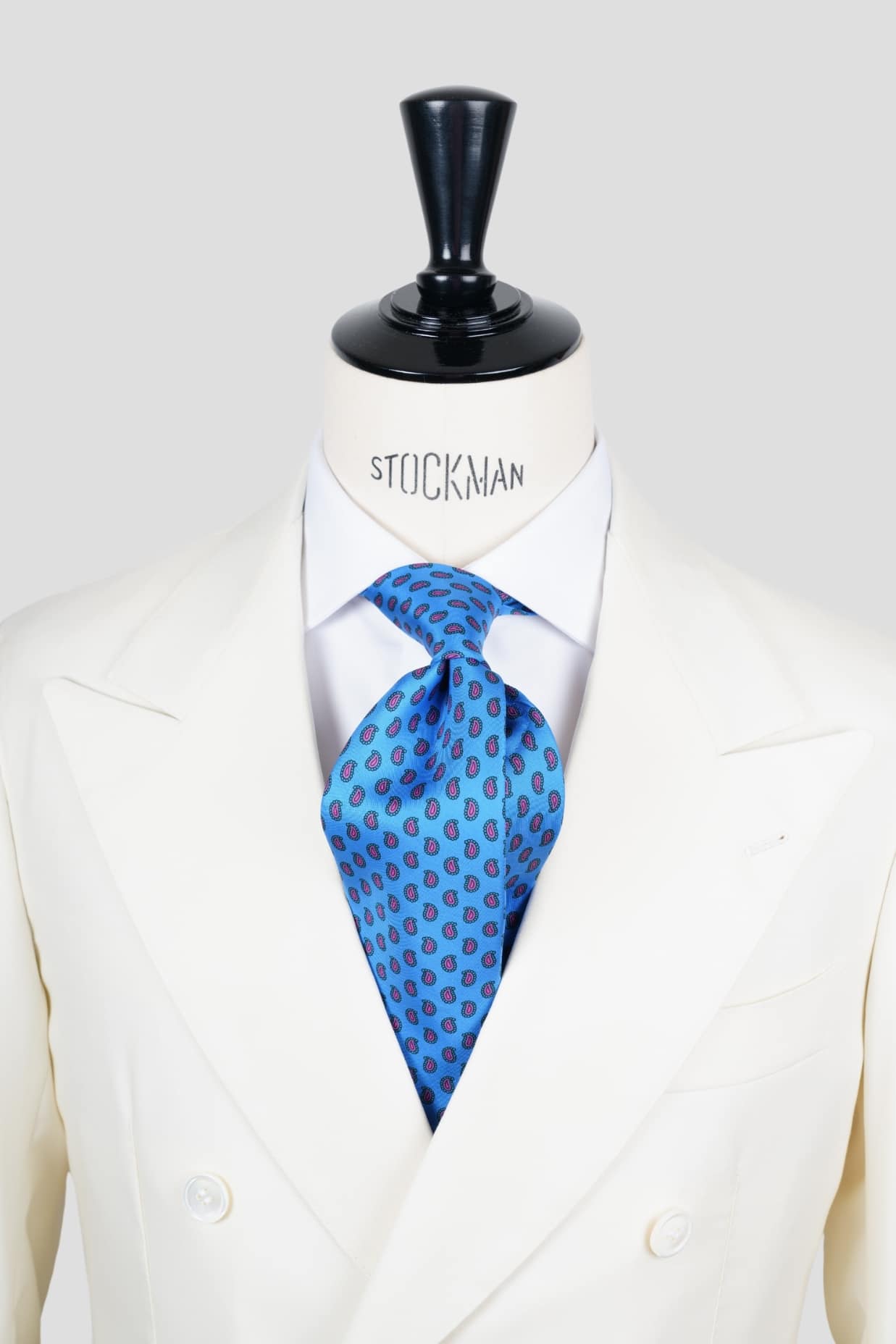 Cravate sartoriale à 3 plis, en soie imprimée bleu clair, motif géométrique