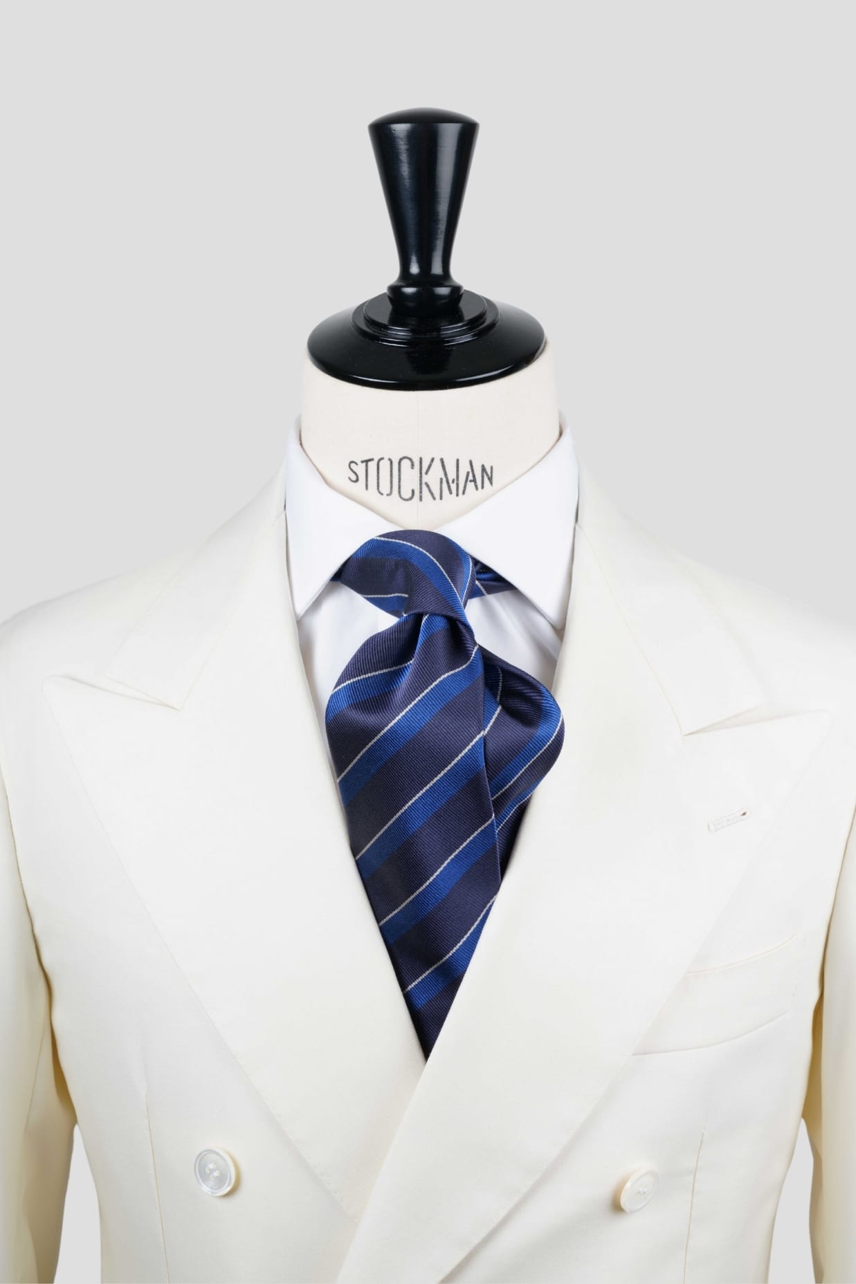 Cravate sartoriale à 3 plis, en soie tissée bleu foncé, rayure tonalité de bleu