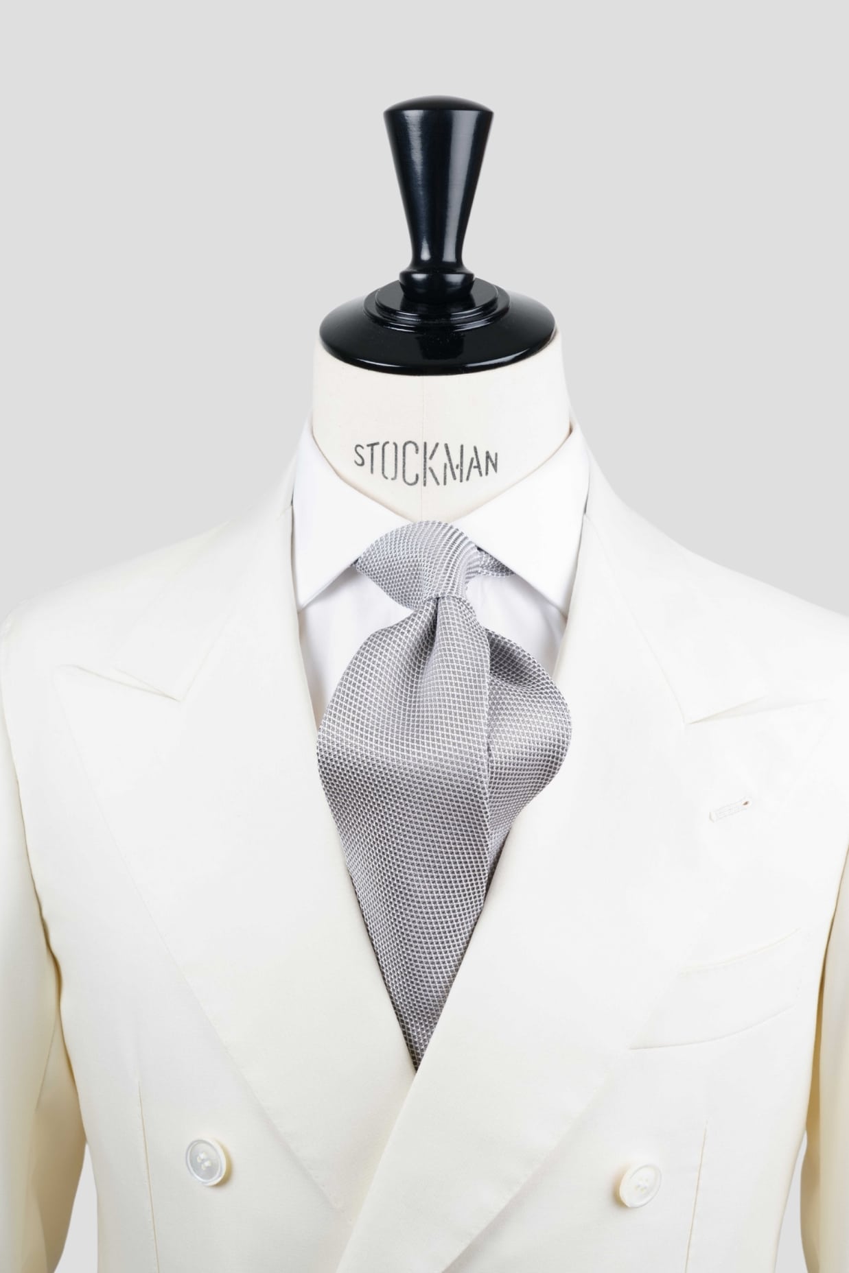 Cravate sartoriale à 3 plis, tissée en étamine de soie, gris