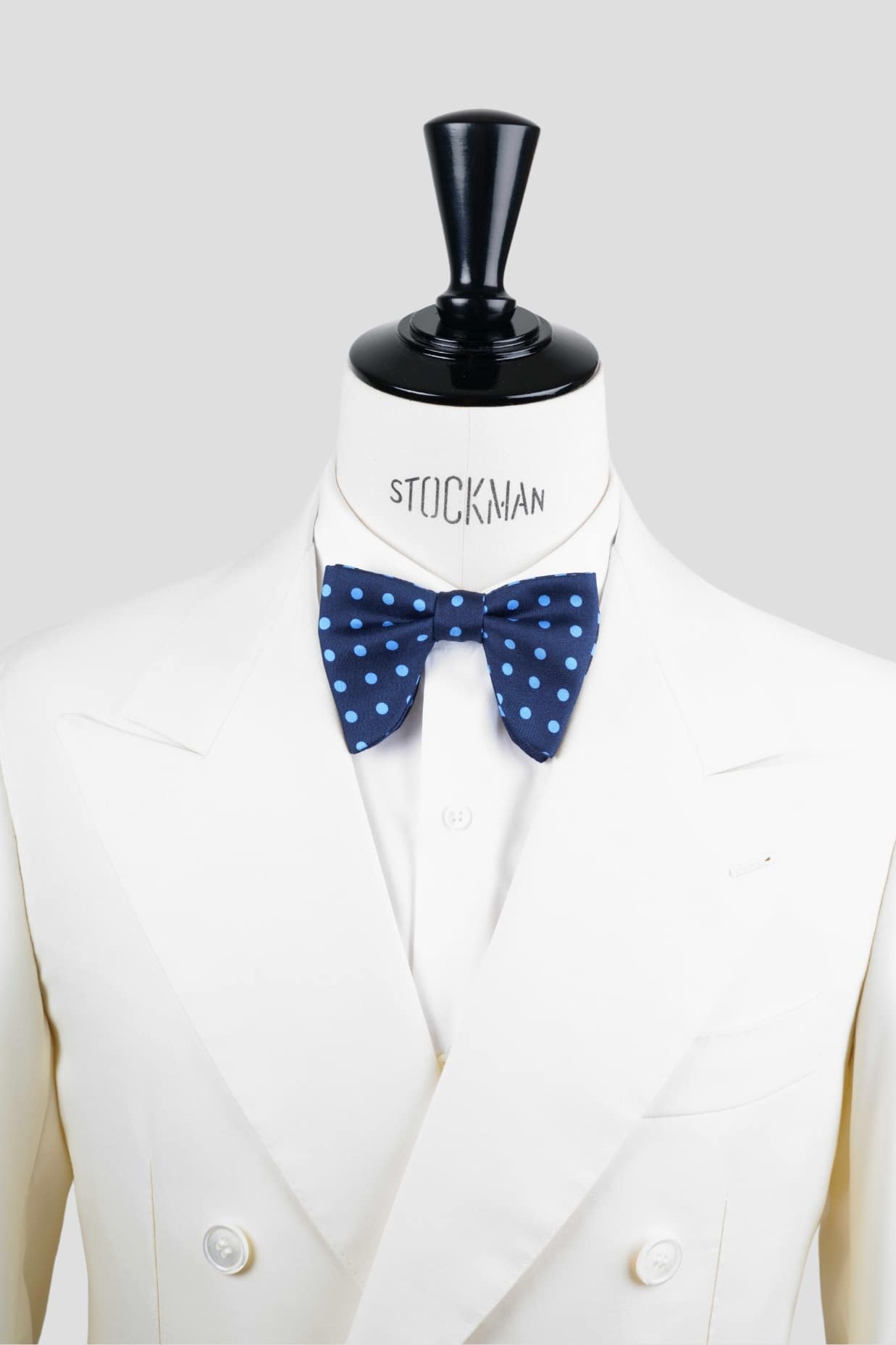 Noeud papillon "Le Plongeant", soie imprimée bleu à pois bleu