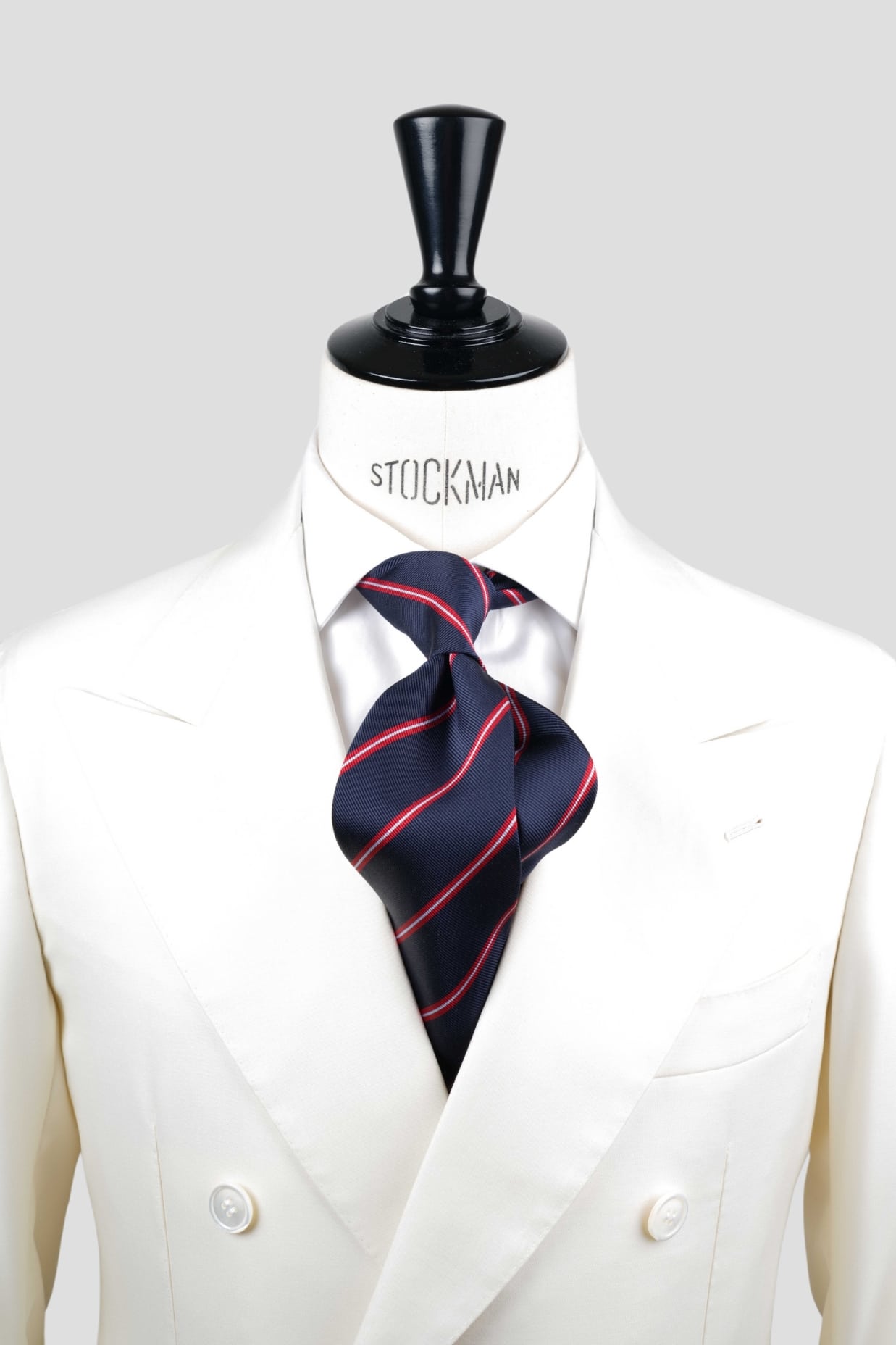 Cravate sartoriale à 3 plis, soie tissée, bleu marine à rayures