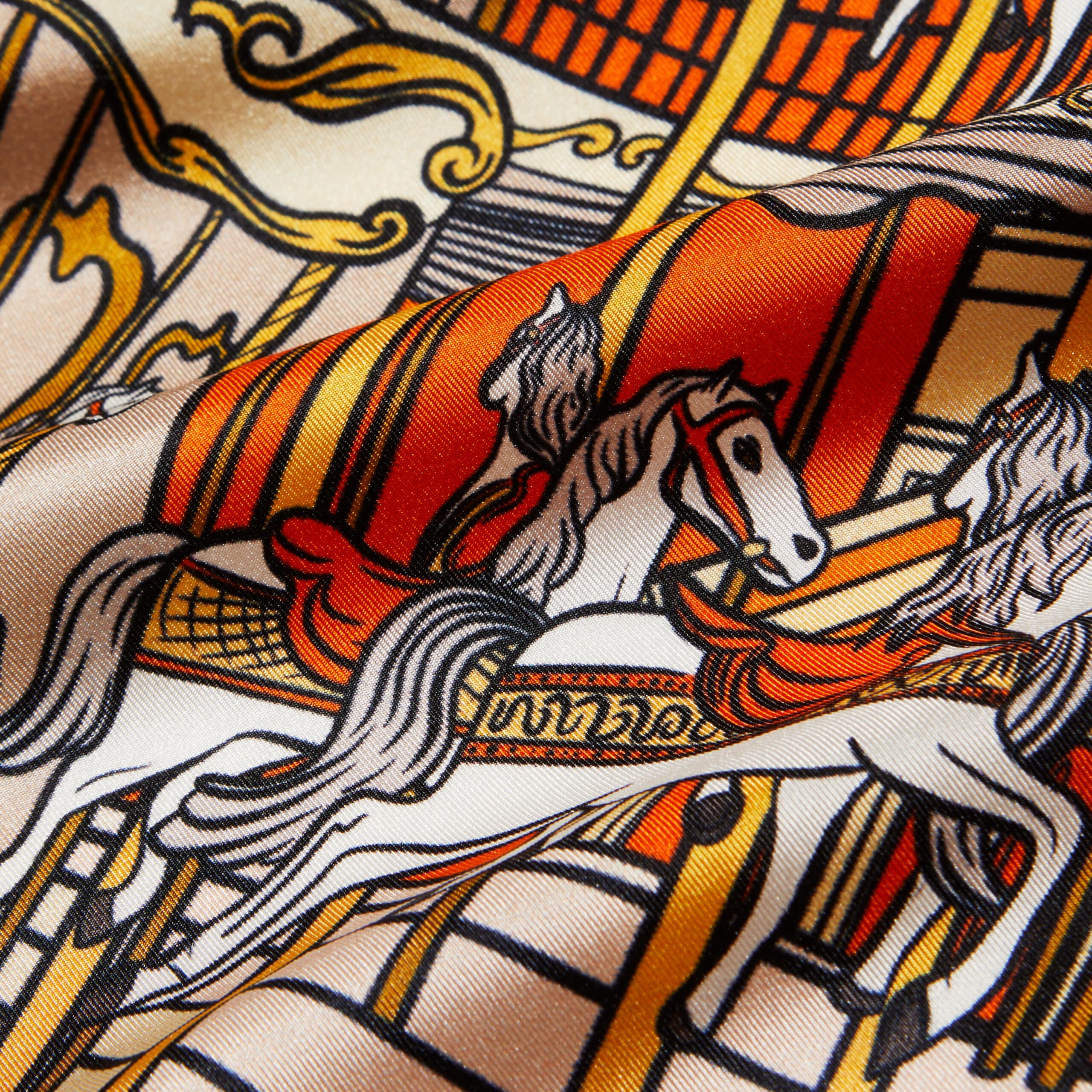 Carré de soie orange, motif l'orgue du boulevard